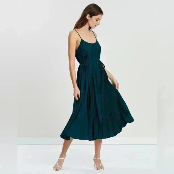 MANGO - NWT size Large 
Pleated Midi Dress - Picture 1 of 14
